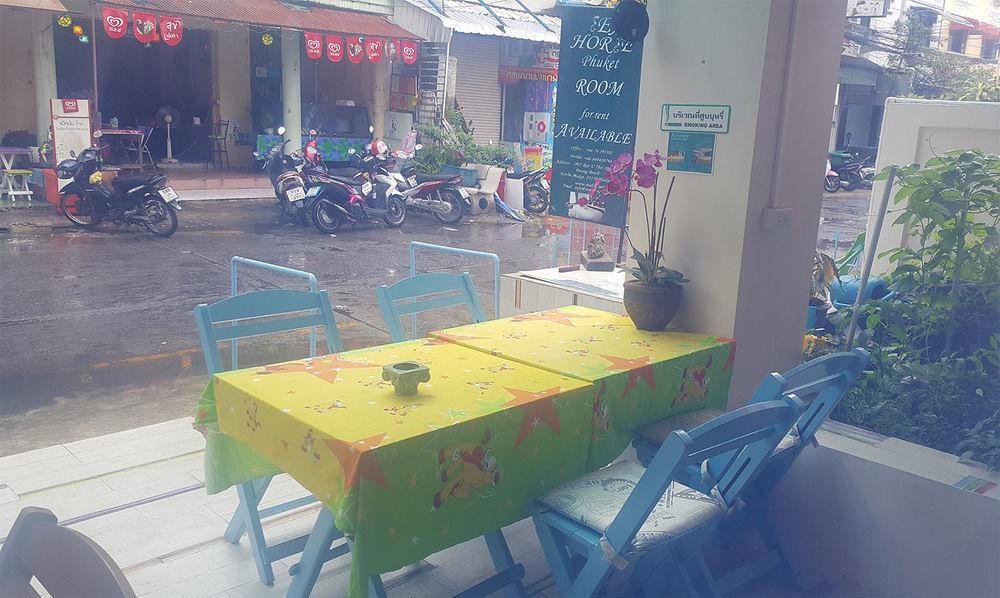 Bgw Phuket Hostel Patong Exterior photo