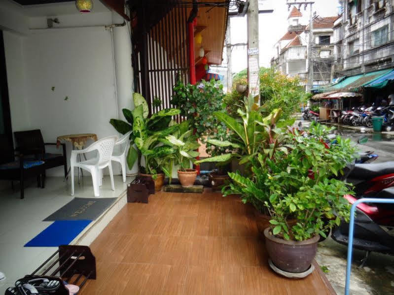 Bgw Phuket Hostel Patong Exterior photo