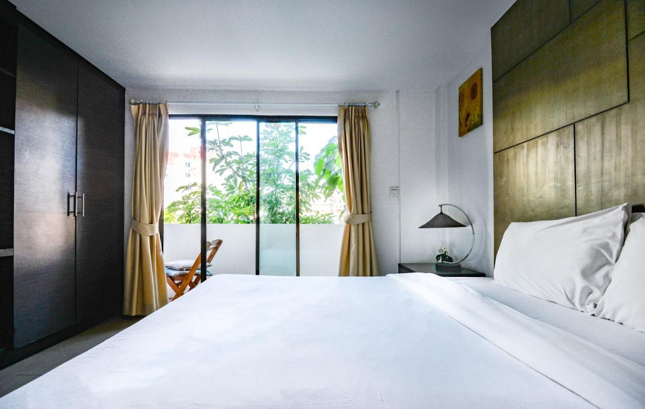 Bgw Phuket Hostel Patong Exterior photo