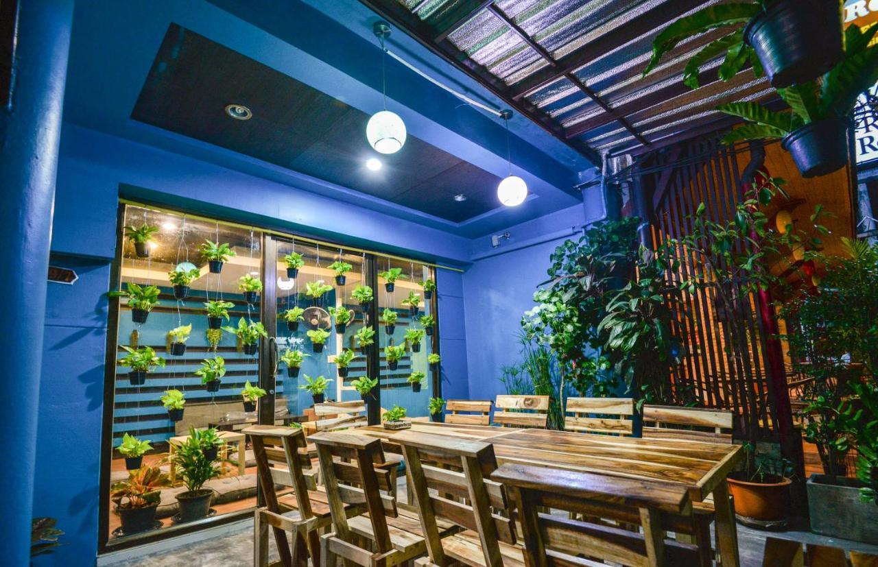 Bgw Phuket Hostel Patong Exterior photo